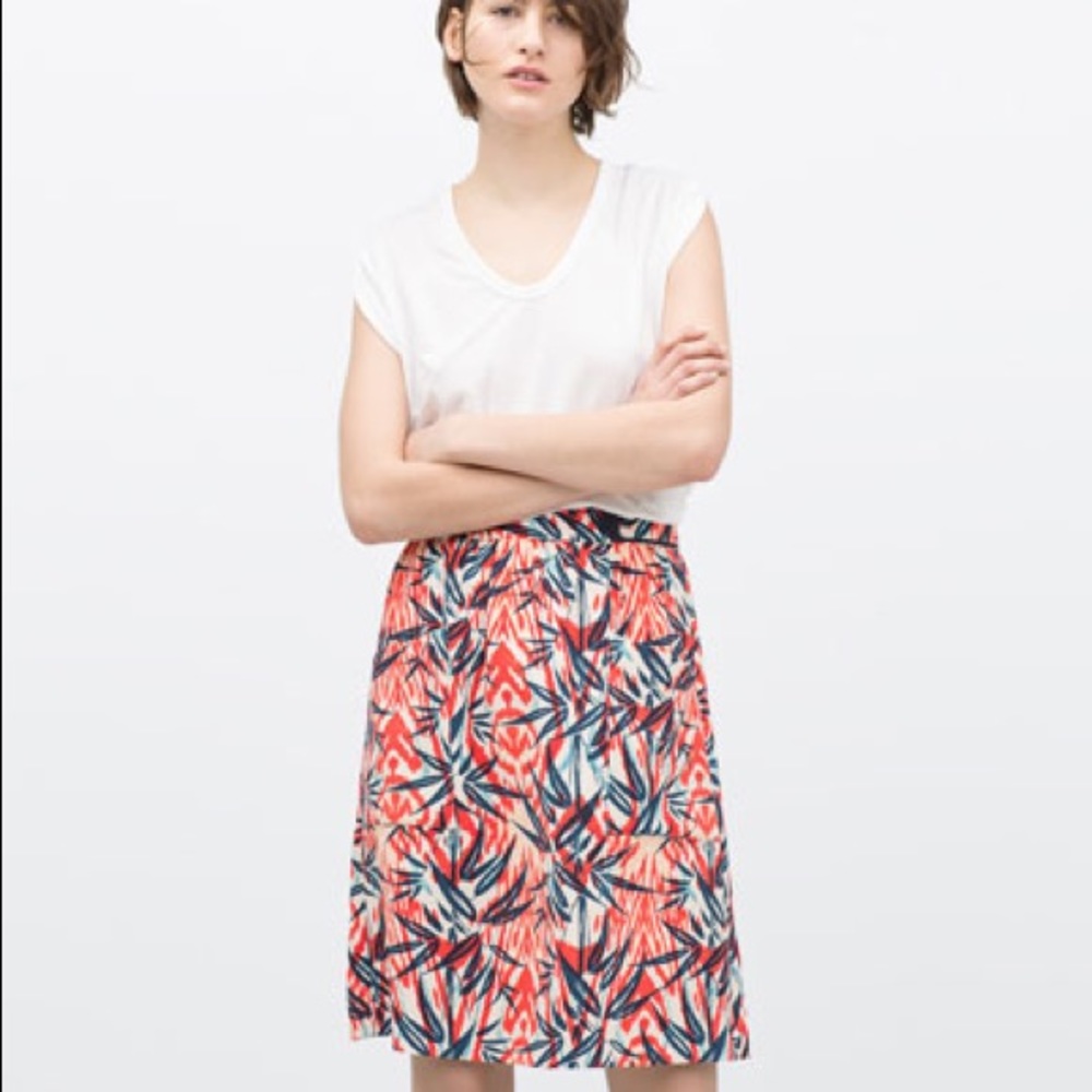NWT Zara Basic A-line skirt tropical print - Picture 2 of 6